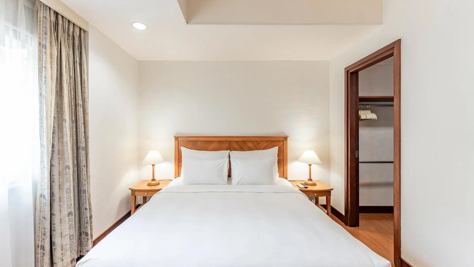 Garden View Court Suites Ho Chi Minh-stad 4*,